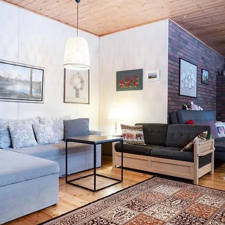 Lepikko - Helppoa Majoitusta, Easy *