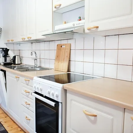 Lepikko - Helppoa Majoitusta, Easy Alajarvi